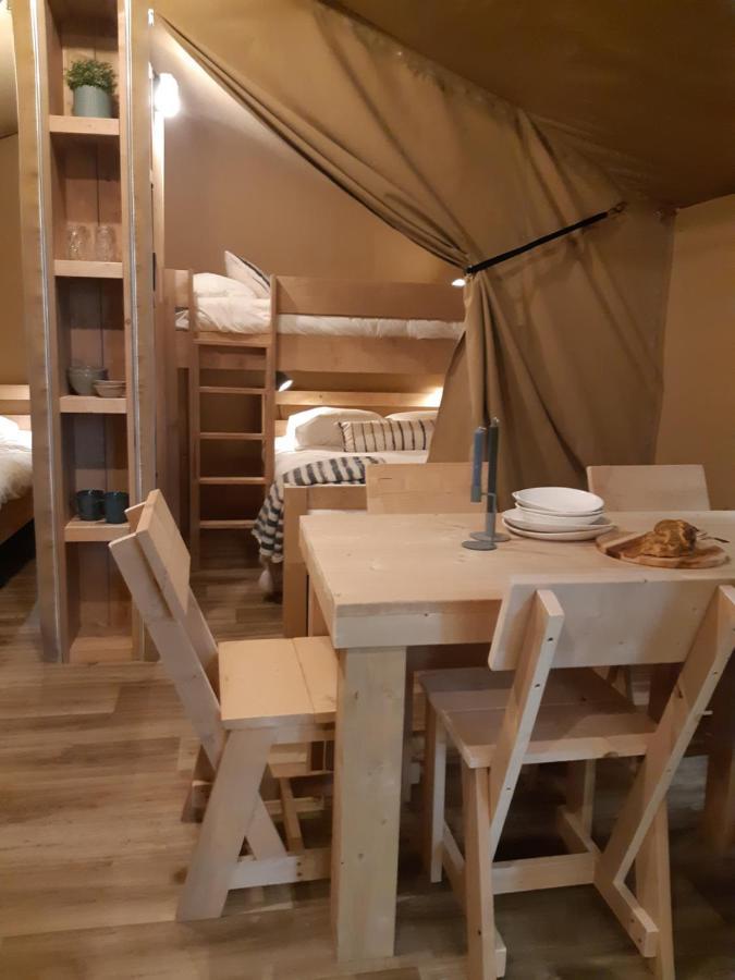 Tente Familiale au Camping Hautoreille Bannes  Exterior foto
